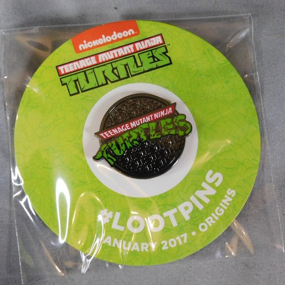 January 2017 Loot Crate Pin - Picture 1 of 2